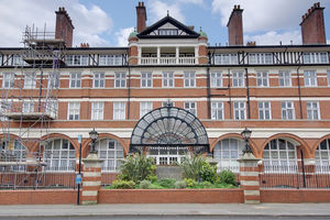 Front External- click for photo gallery